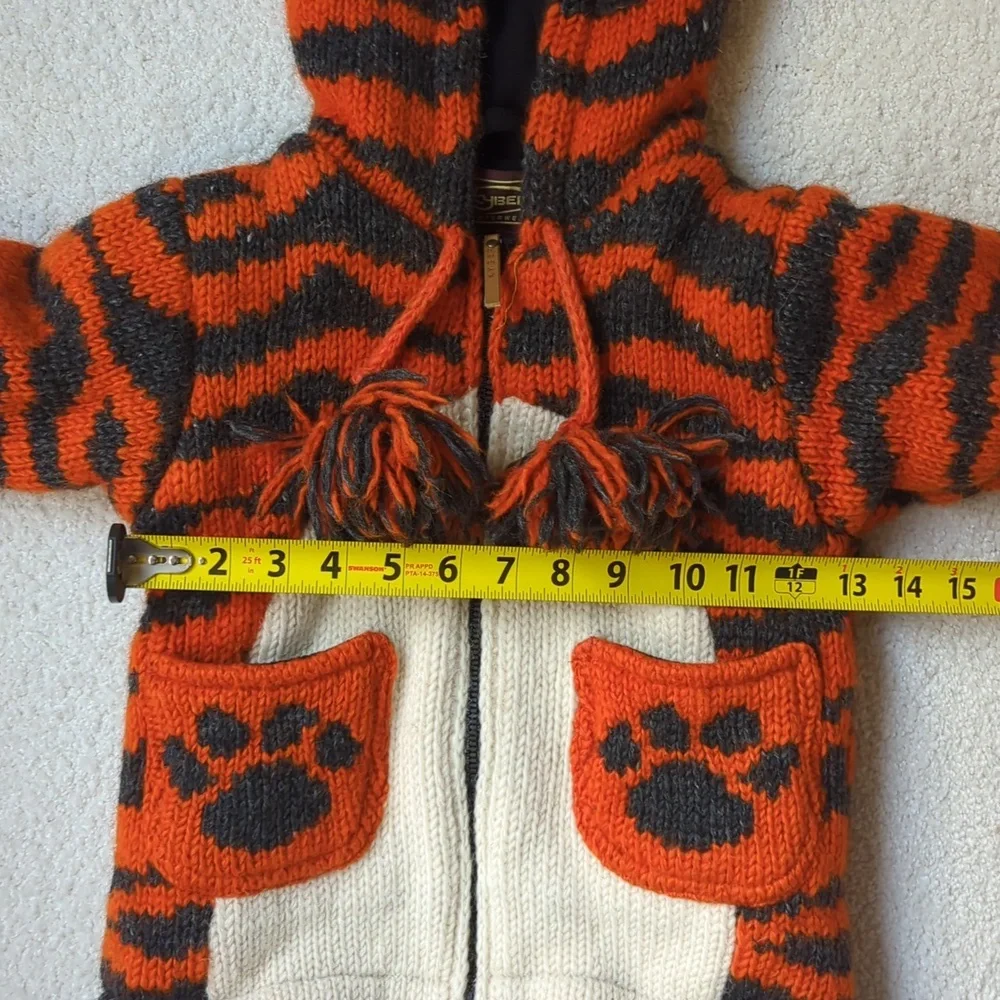 100% wool jacket with animal theme - Picture 5 of 14